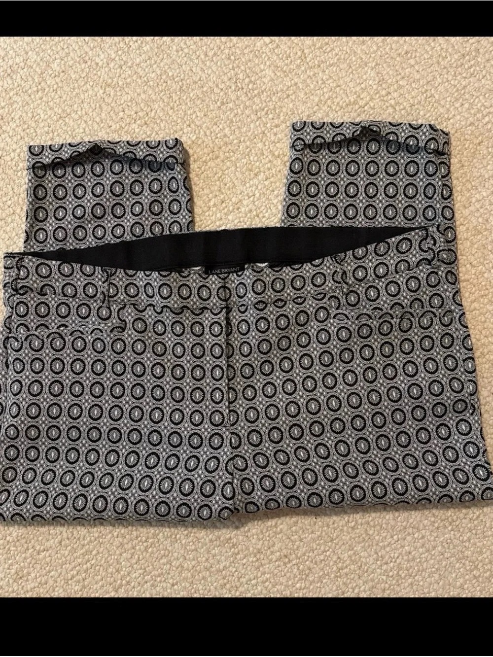 Lane Bryant Black Medallion capri - size 28